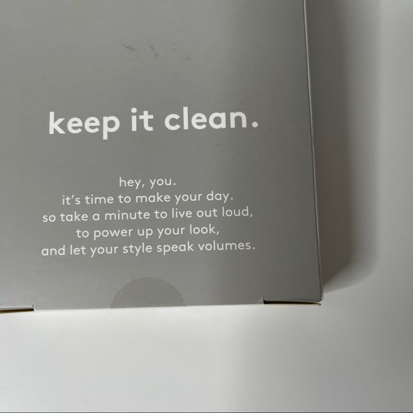 heyday Apple iPhone 12/iPhone 12 Pro Case. heyday USB-A Round Cable - Picture 11 of 11